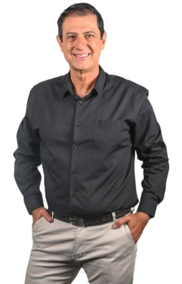 Emerson Pádua em uma estrada